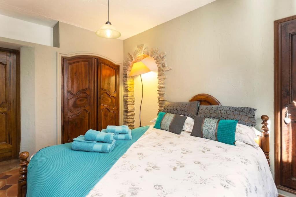 Вилла Mas D'Ange En Provence Les Taillades Экстерьер фото
