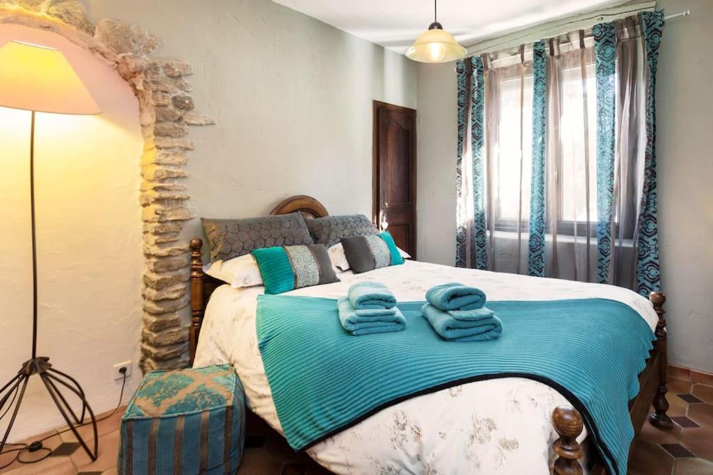 Вилла Mas D'Ange En Provence Les Taillades Экстерьер фото